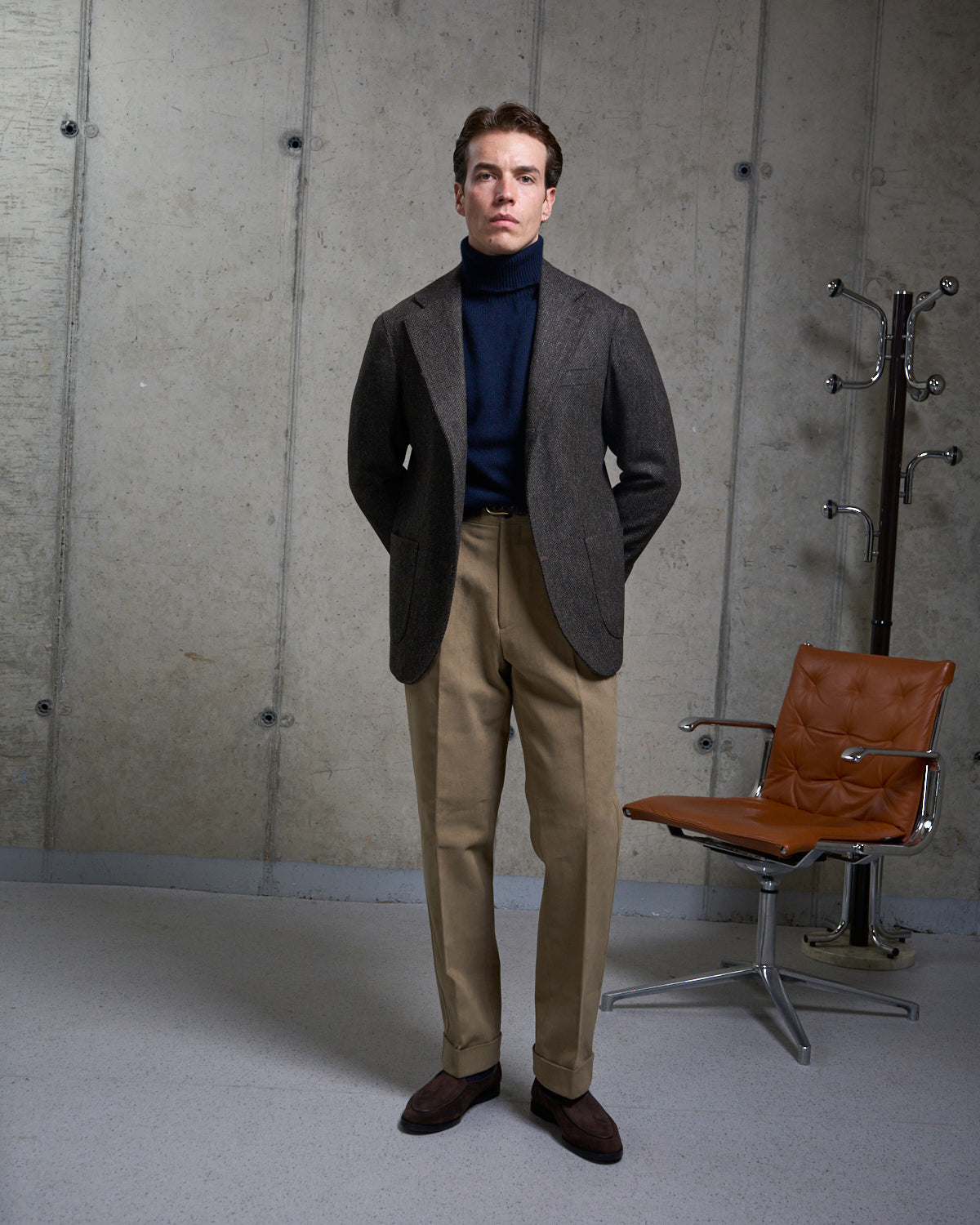 Sport Jacket - Dark Brown Herringbone Wool