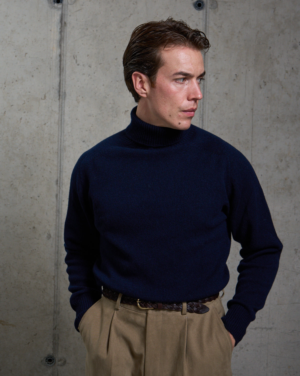 Lambswool Roll Neck Sweater - Navy