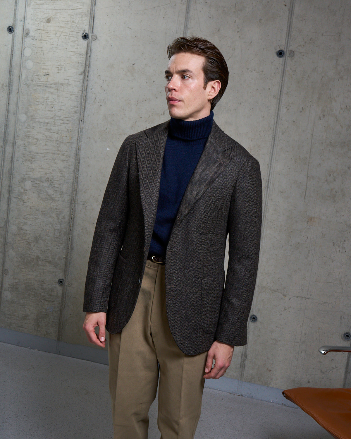 Sport Jacket - Dark Brown Herringbone Wool