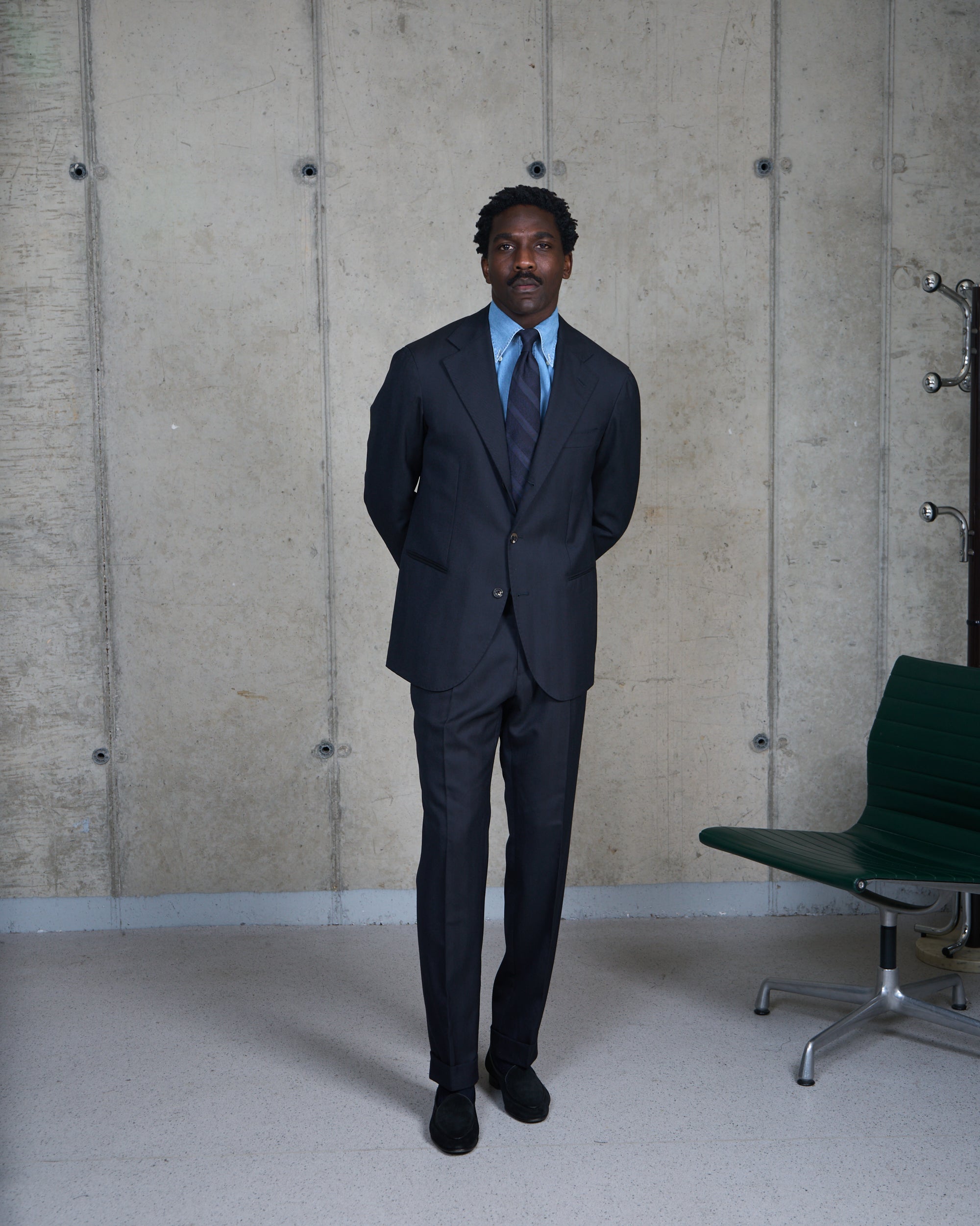 Single Pleat Trouser - Dark Navy Herringbone Wool