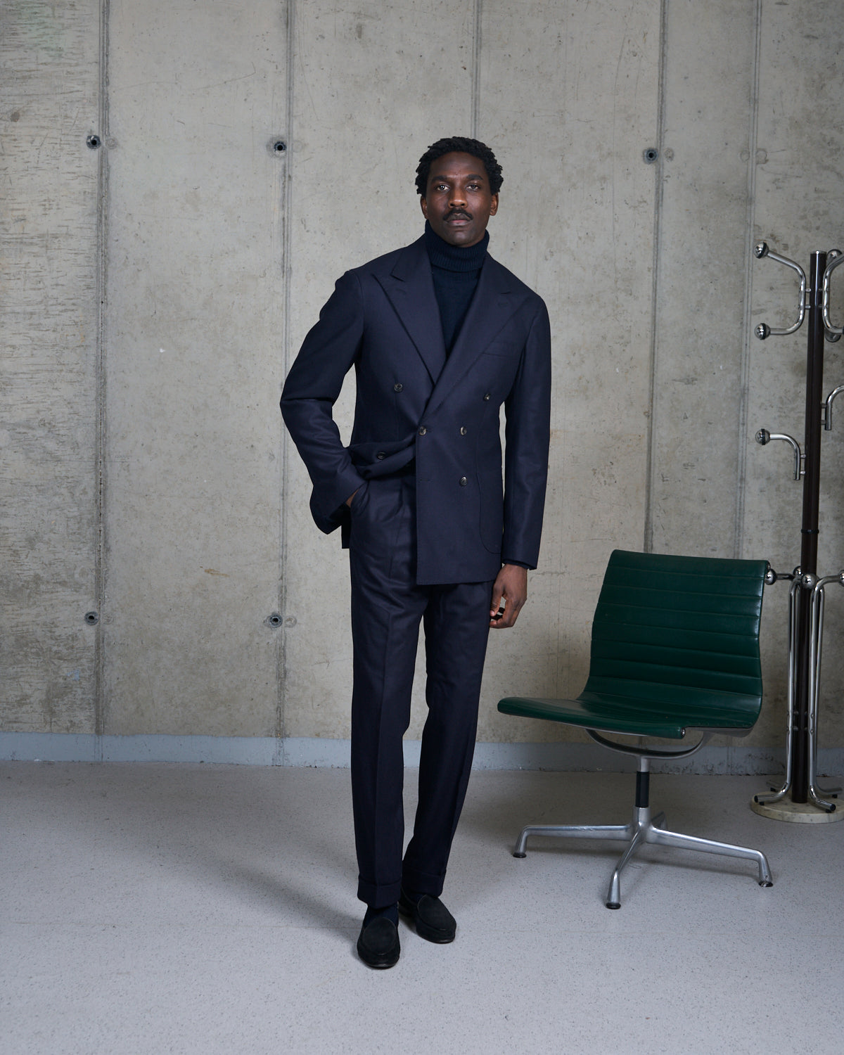 Double Breasted Sport Jacket - Navy Woollen Flannel