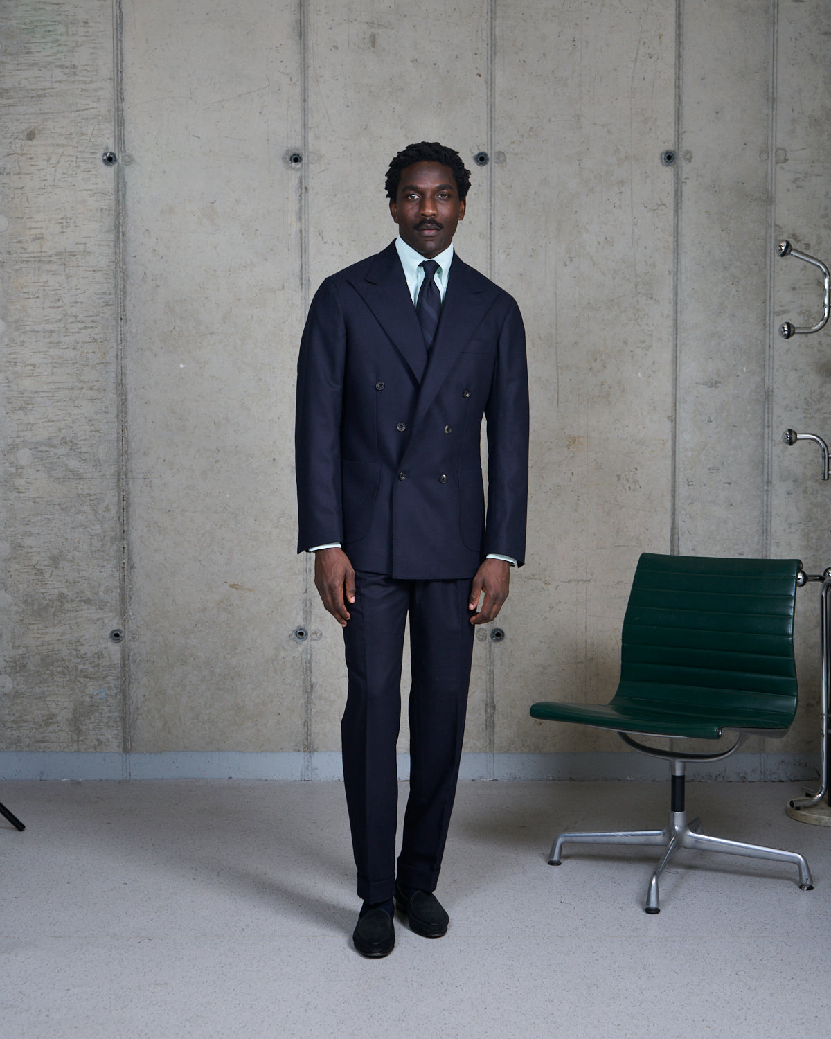 Double Breasted Sport Jacket - Navy Woollen Flannel