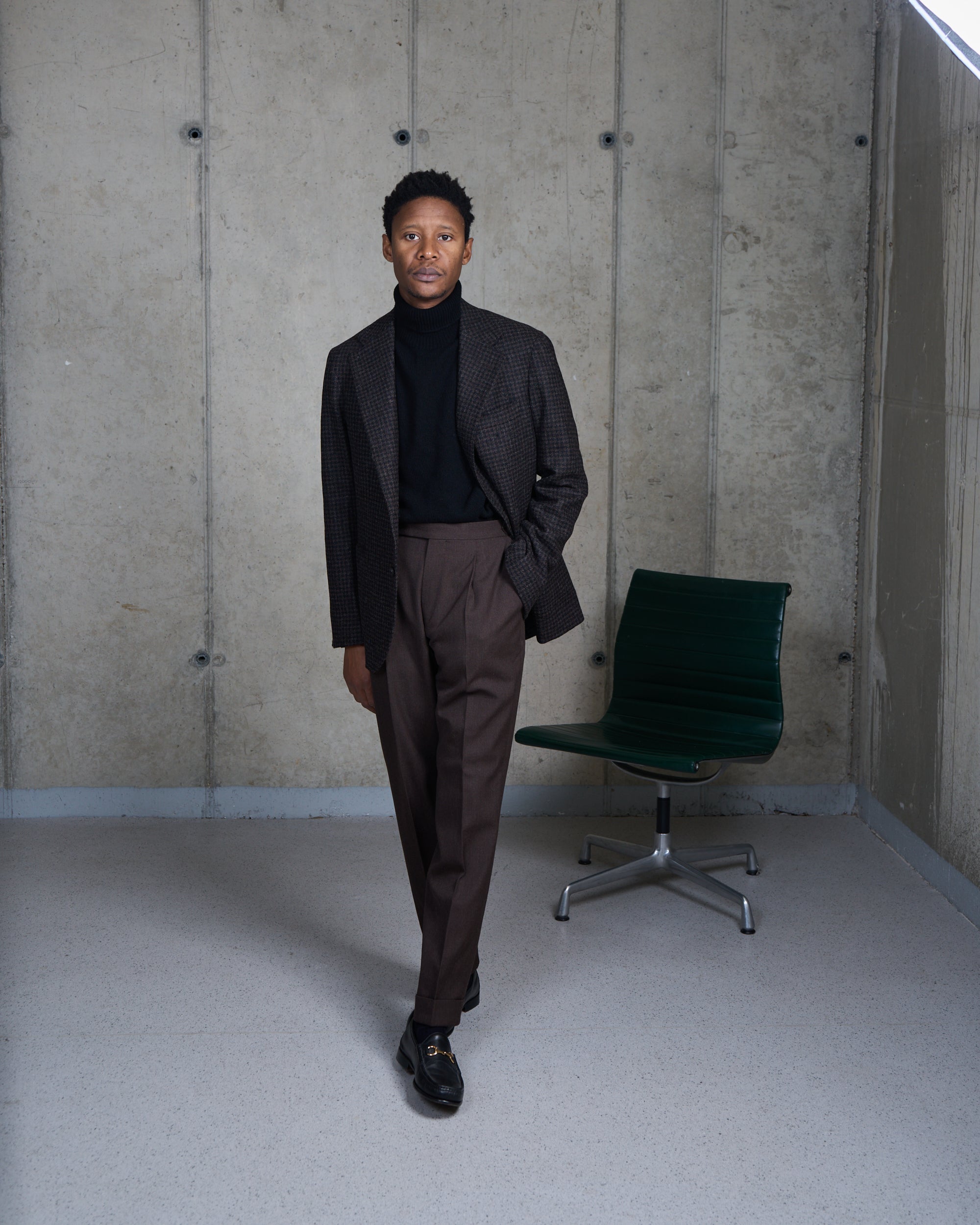 Sport Jacket - Dark Brown Houndstooth Wool Tweed