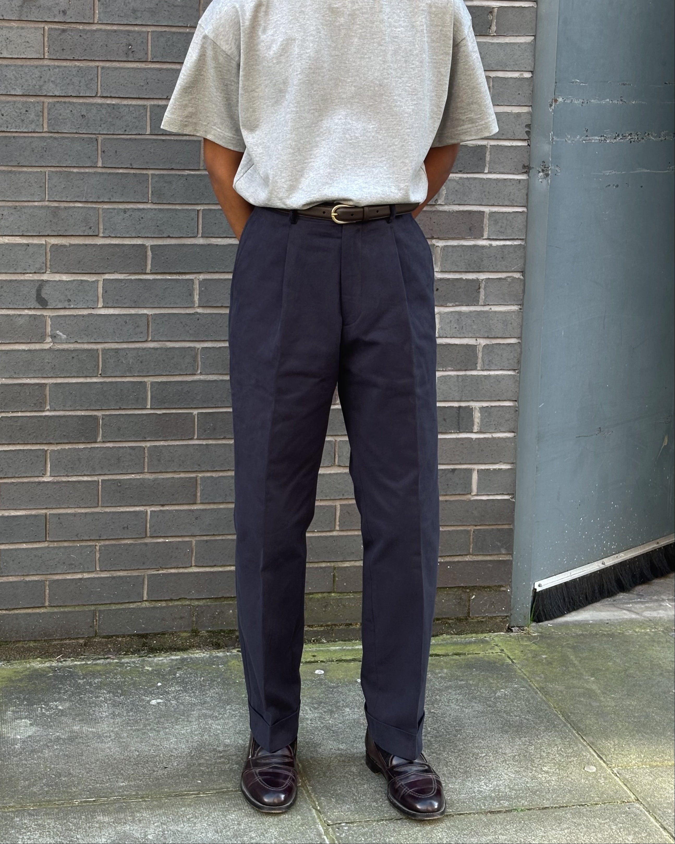 Casual Relaxed Pleated Trouser - Navy Brushed Cotton