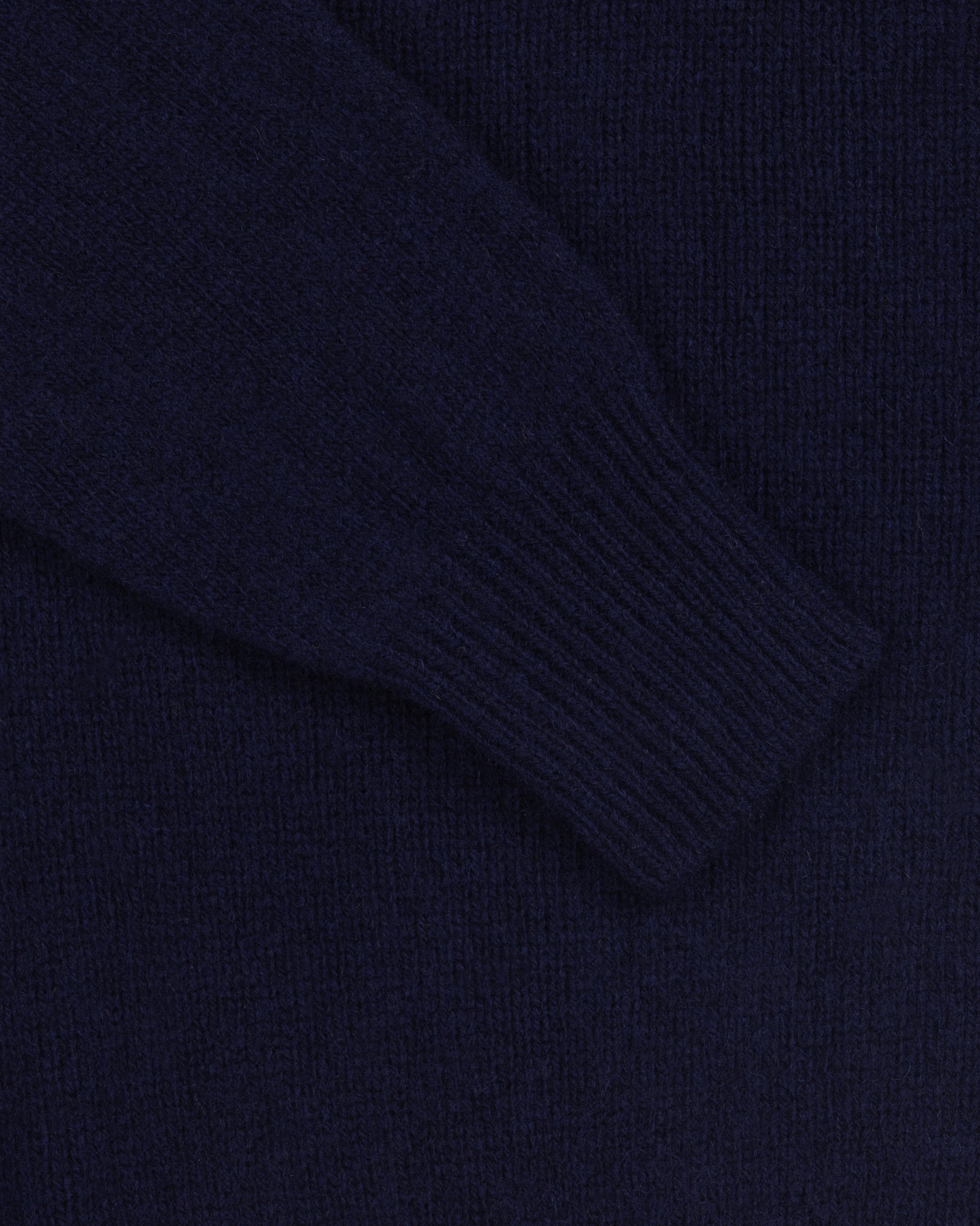 Shetland Wool V-Neck Sweater - Navy