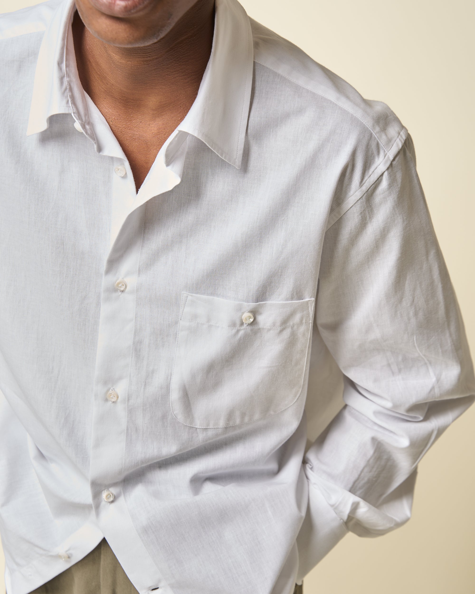 Off-Duty Shirt - White Cotton Linen