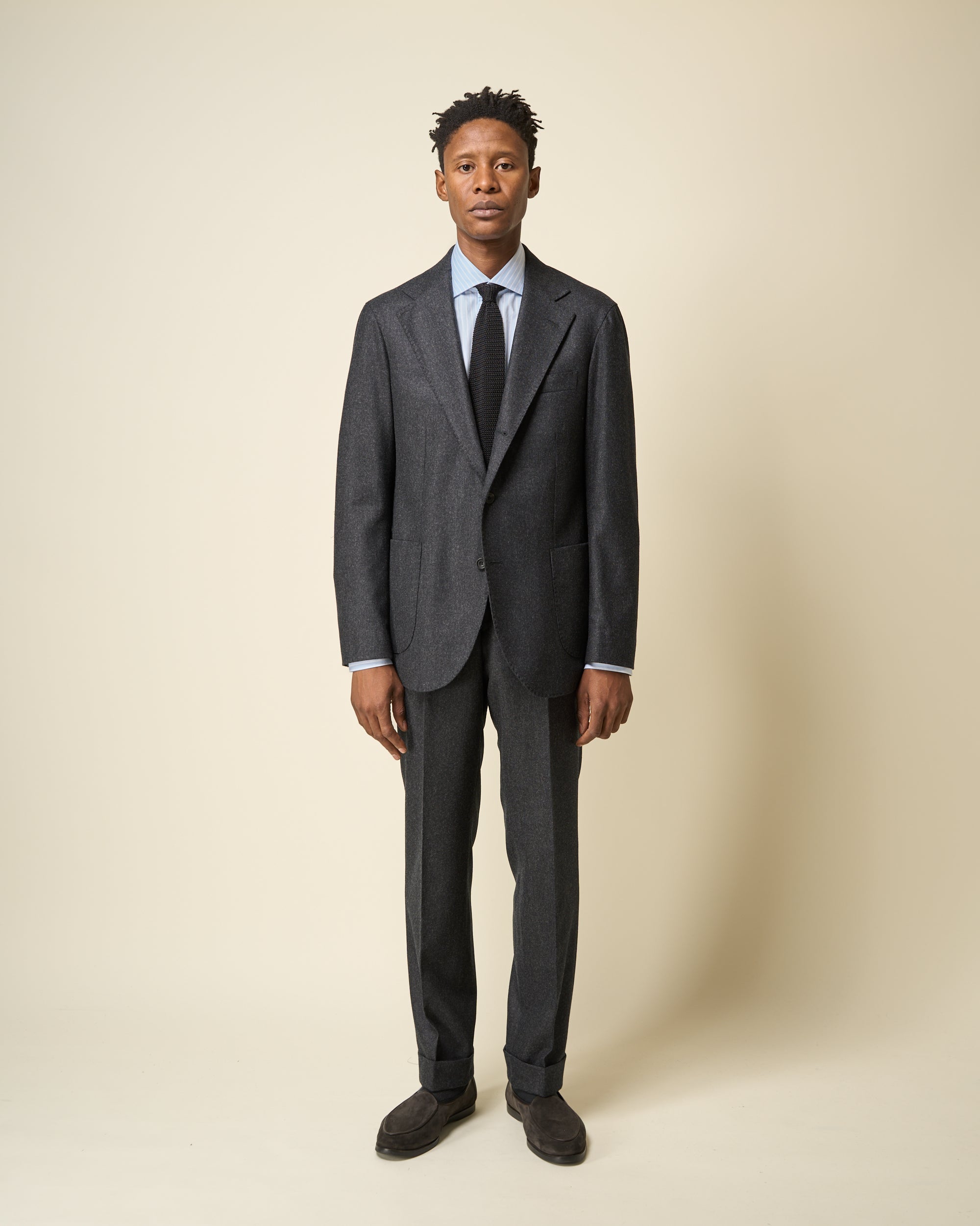 Classic Pleated Trouser - Charcoal Grey Woollen Flannel