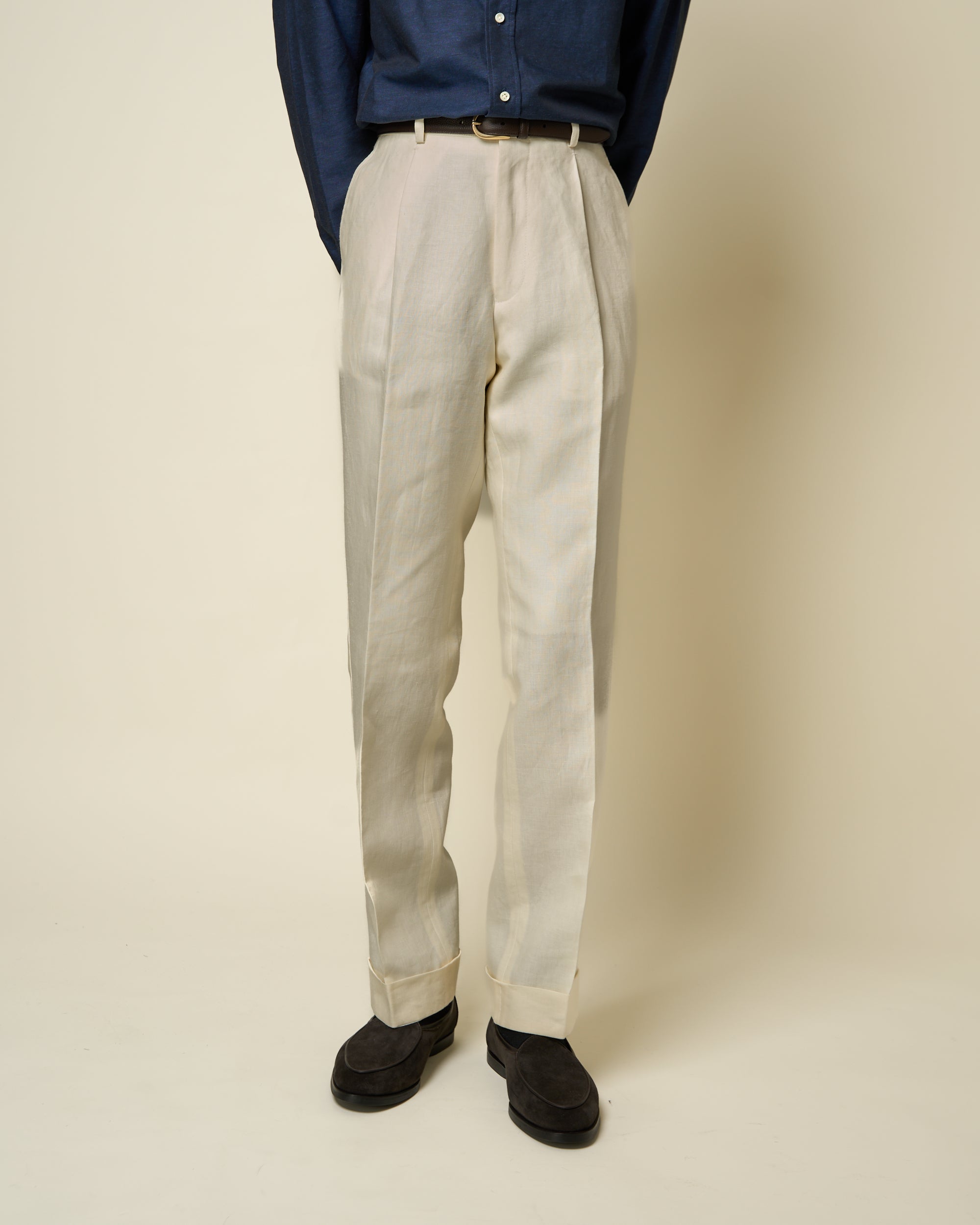 Casual Relaxed Pleated Trouser - Cream Linen