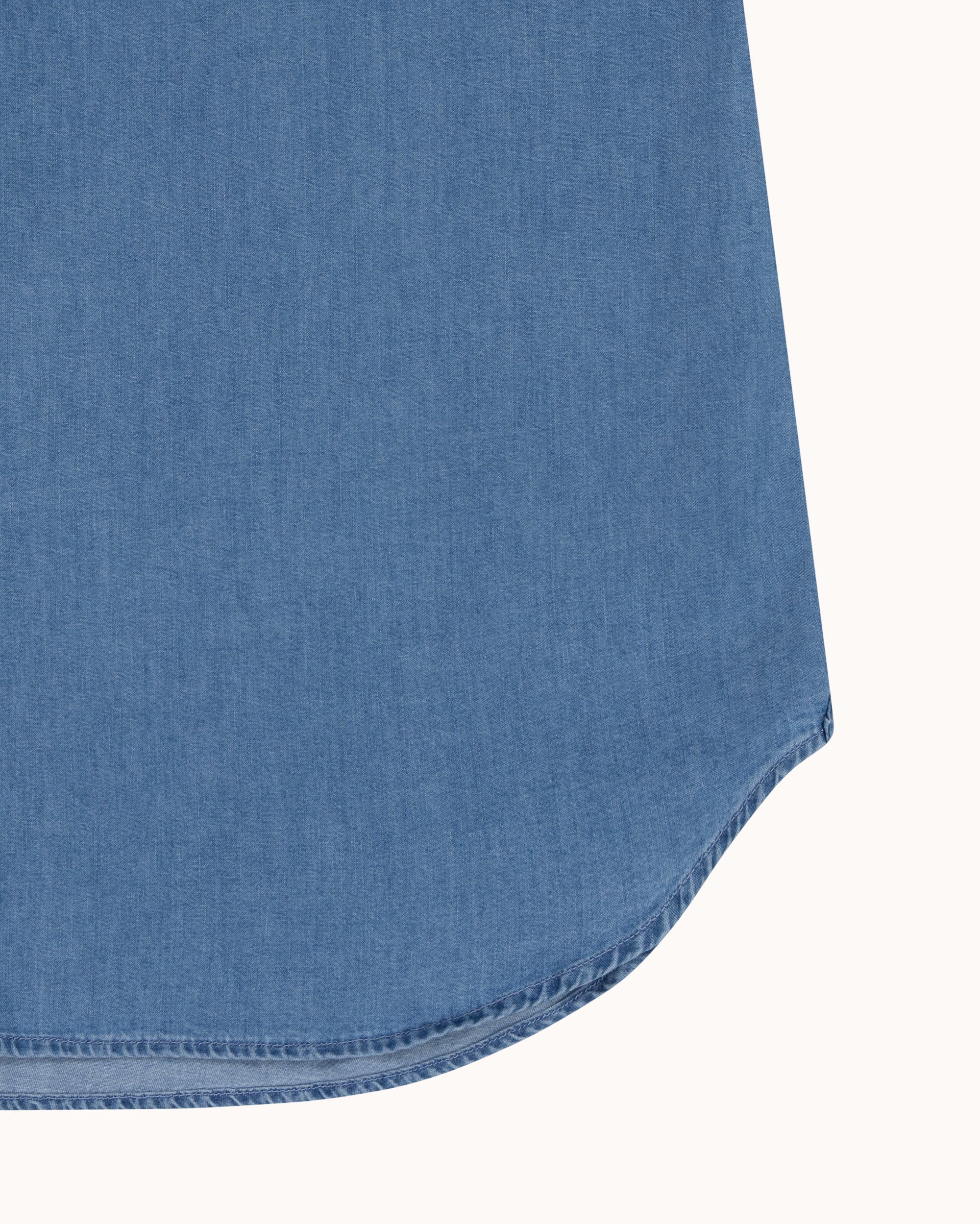 Spread Collar Shirt - Wash Denim