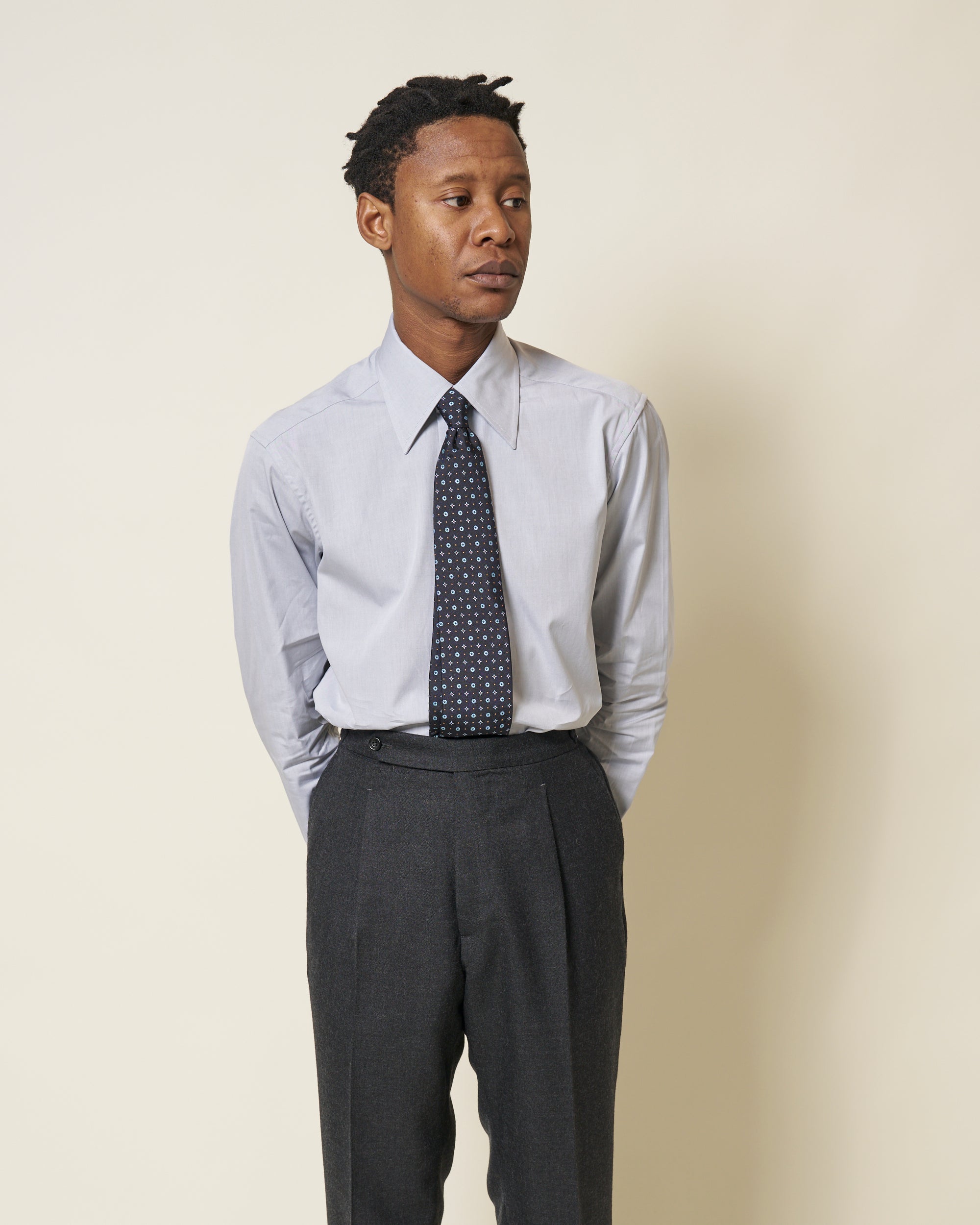 Point Collar Shirt - Light Grey Cotton Poplin