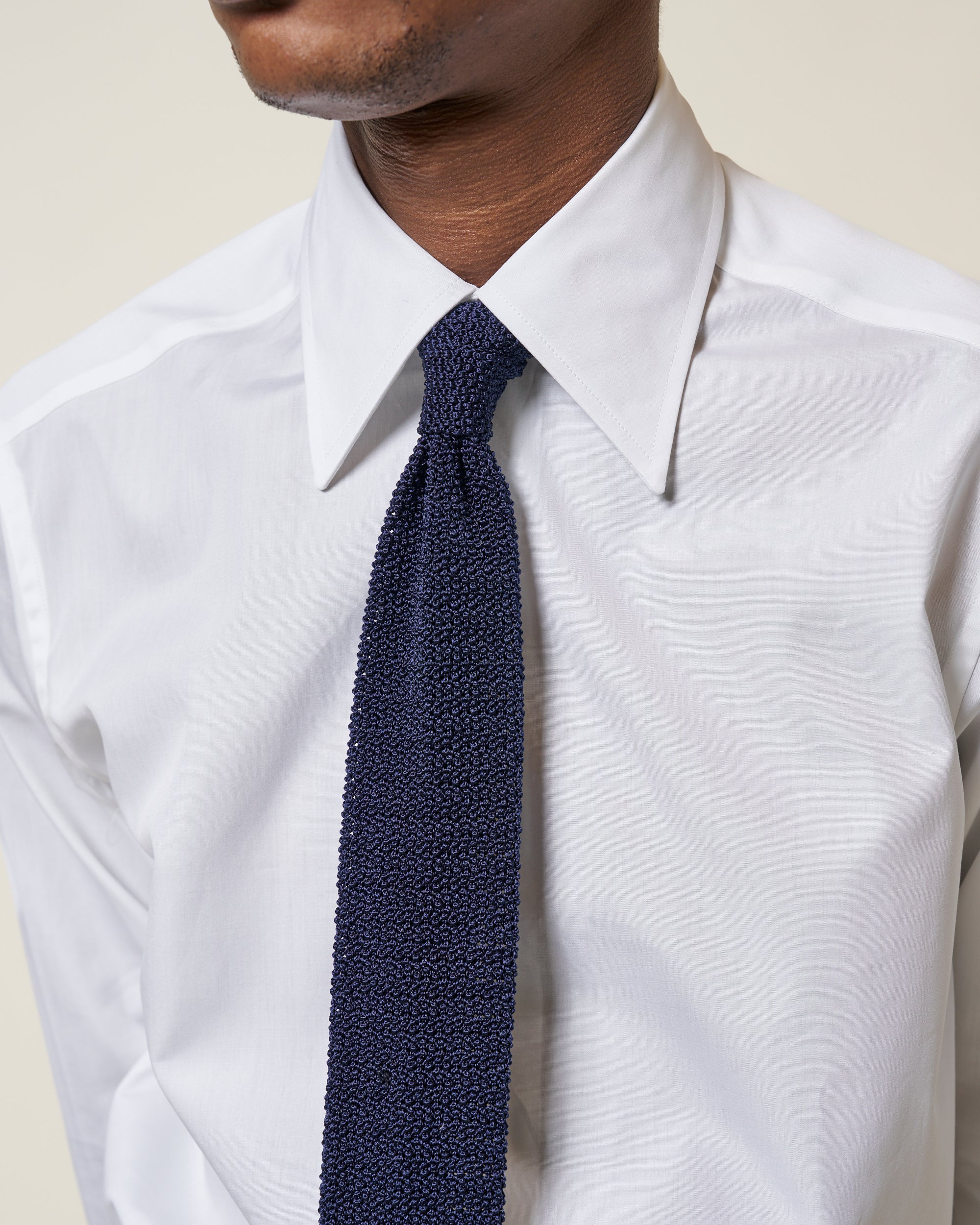 Point Collar Shirt - White Cotton Poplin
